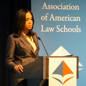 Marilyn J. Mosby, State's Attorney for Baltimore City standing at podium at the 2016 AALS Clinical Conference